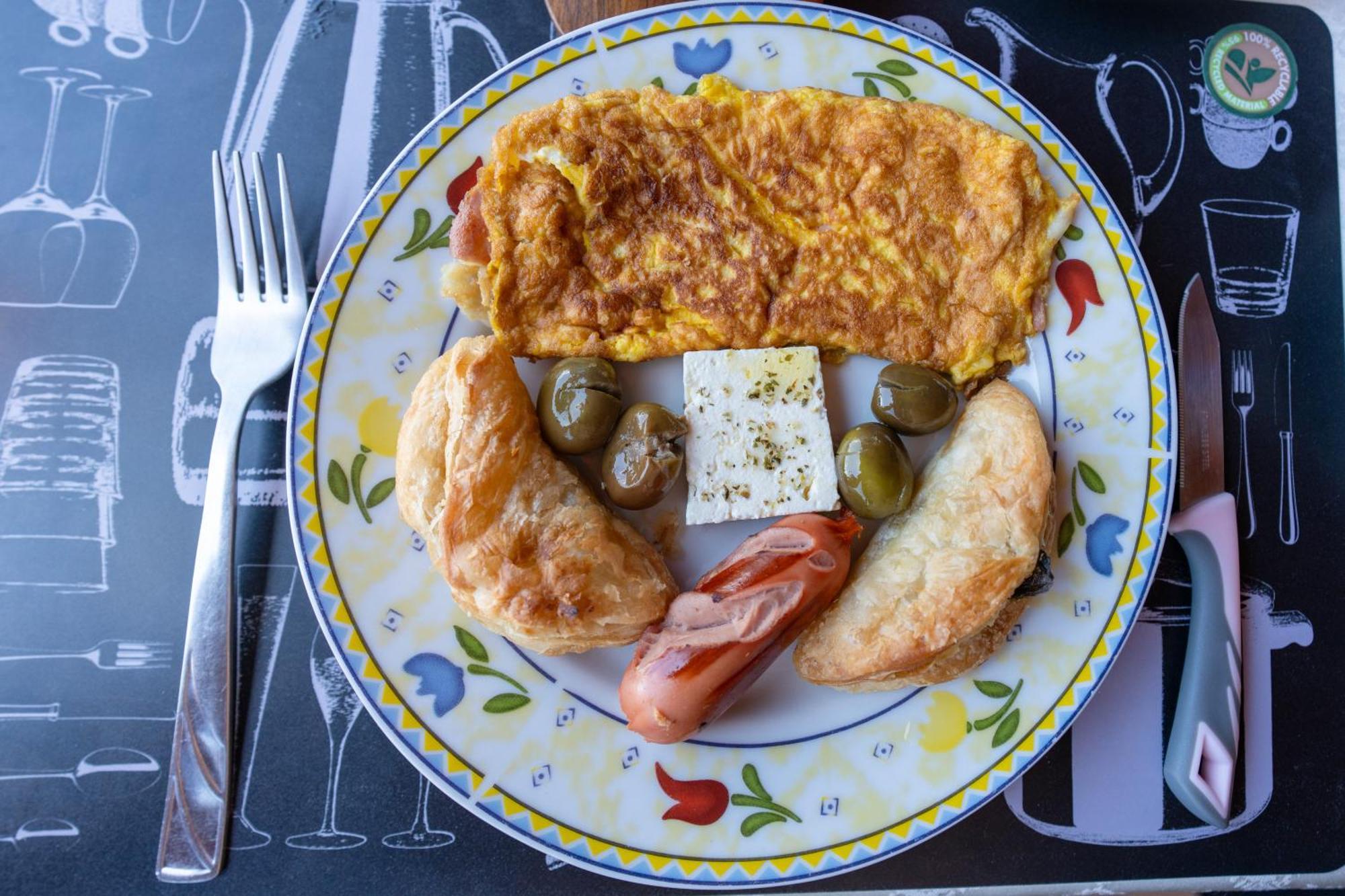 Guesthouse Emiljano 培拉特 外观 照片